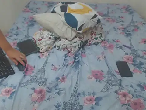 kimberlywooker - KimberlyWooker's free webcam