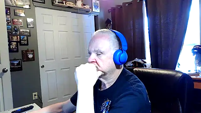 nobledad (M grandpa) - stroke my cock for 2 mins