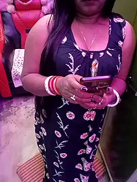 ella_mariya - Ella_mariya's free webcam - UK Sex Cams