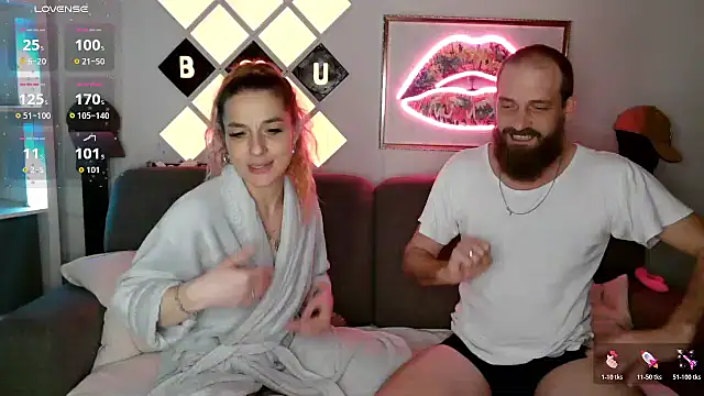 XBellaXundXUweX's room