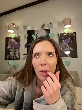 LINA_ALL_EYES_ON_YOU