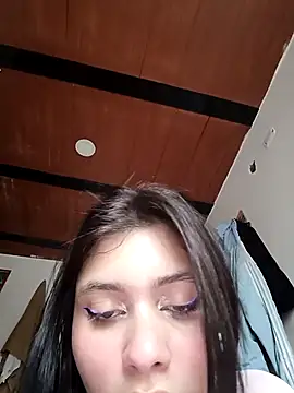 isaa-bell (Ask my age) - Show tits