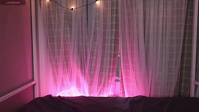 lynx_sun Live Webcam on Stripchat