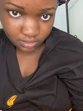 sweet18creamybigpussy