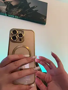 isabellaetthan (F young) - Anyone thirsty? make me ready+ :gift:4LT