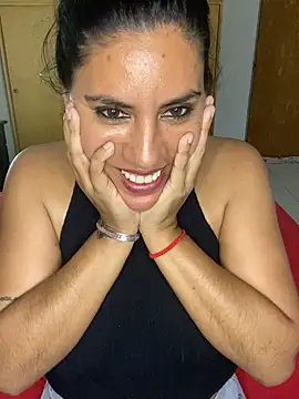 samantablair (F milf) - Naked + oil