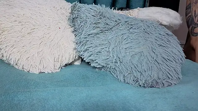 emma_foxi - Emma_Foxi's free webcam - UK Sex Cams