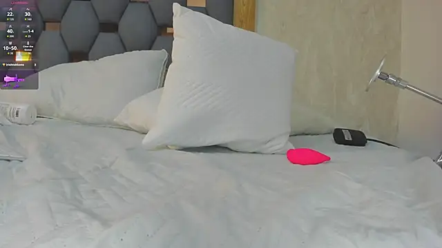 juliette_pretty_ - Juliette_pretty_'s free webcam