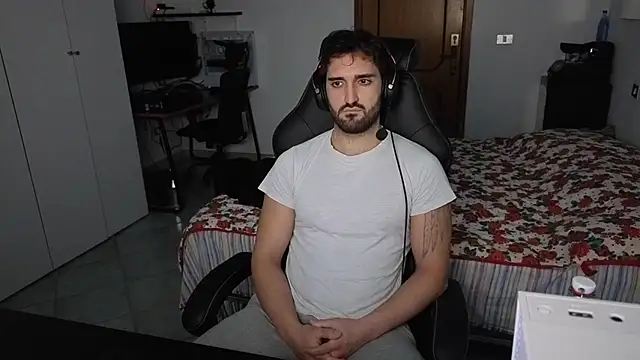 al3xox02 - Al3xox02's free webcam - UK Sex Cams