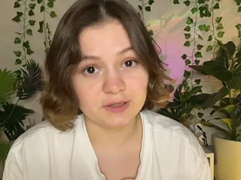 moonivy_ - MoonIvy_'s free webcam - UK Sex Cams