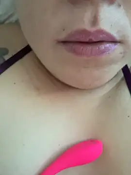 Webcam Model (Rheetnenaxtlg)  is live.Free join now!