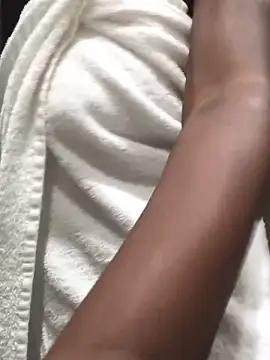 barbiotheempressxxxxx (Ask my age) - lets write Daddy