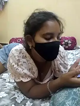 Webcam Model (Rashmi-Sexy)  is live.Free join now!