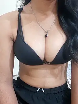 Webcam Model (Cute_girl789)  is live.Free join now!