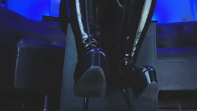 amberstones - Amberstones's free webcam - UK Sex Cams