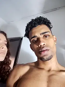 lilithandkai - LilithAndKai's free webcam