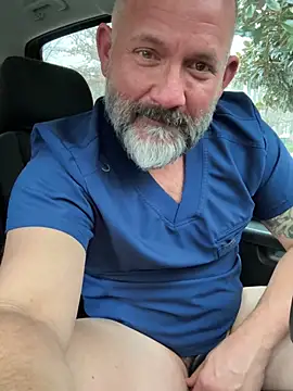 fuckadilf (Ask my age) - Make me cum