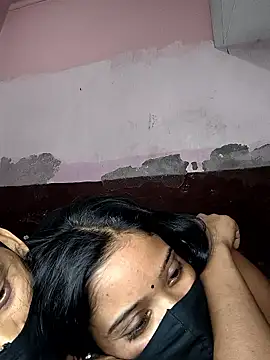 couplegk71 - Couplegk71's free webcam - UK Sex Cams