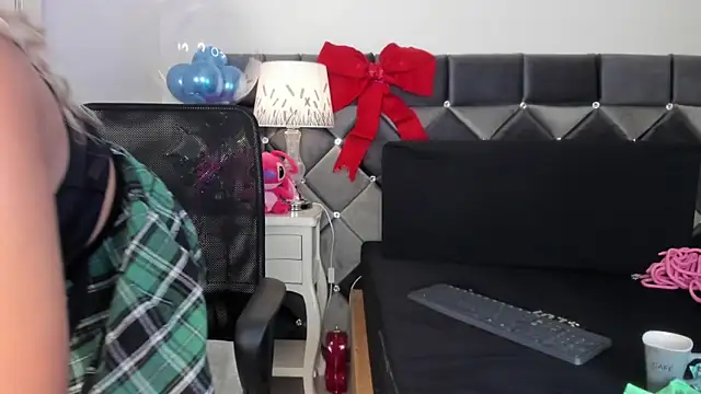 _giorgiina_ (F young) - control lush