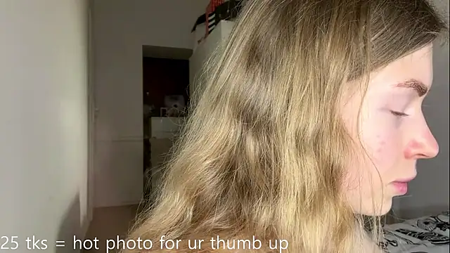 flexiblegirl - Flexiblegirl's free webcam