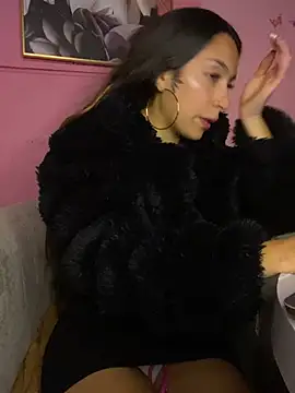 Webcam Model (Alaska_euphoria)  is live.Free join now!