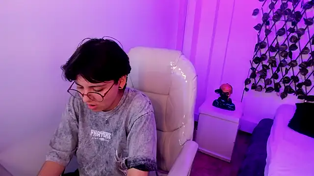 nathaly_ds - Nathaly_ds's free webcam - UK Sex Cams