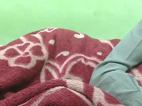 Indian_slimguyhot-16 webcam