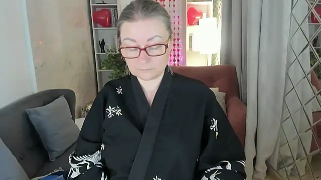 alexandrakind - AlexandraKind's free webcam - UK Sex Cams