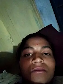 Gungun_thakur webcam