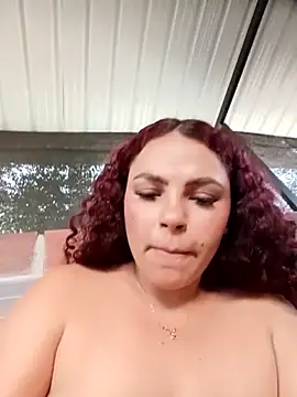 Webcam Model (Mommy-Hot)  is live.Free join now!