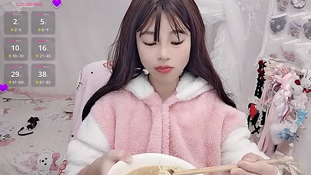 美女9aunatiis在线直播