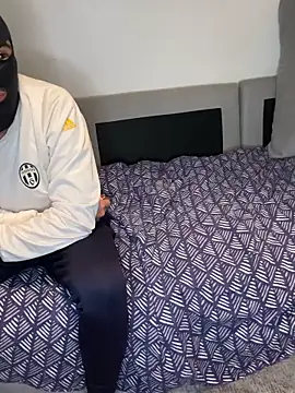 joujou95012 - Joujou95012's free webcam - UK Sex Cams