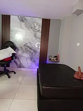 zafina_09 - Zafina_09's free webcam