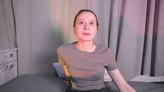 lola_raivis_ - Lola_Raivis_'s free webcam - UK Sex Cams