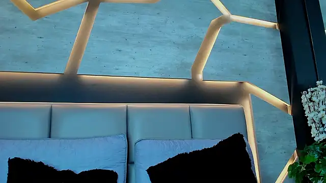 valeriabigass - Valeriabigass's free webcam