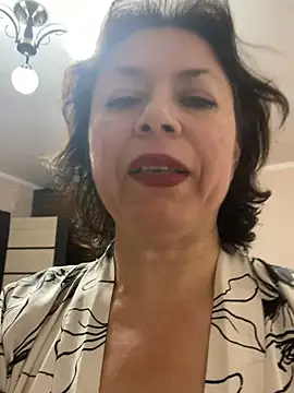 kiramagic (F milf) - Take off panties