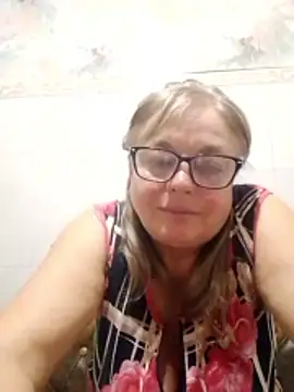 linalight88 - LinaLight88's free webcam - UK Sex Cams