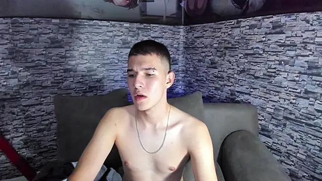 aleck_boy - Aleck_Boy's free webcam - UK Sex Cams