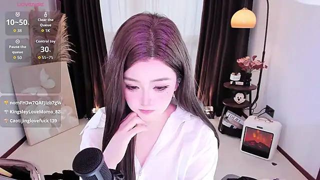 美女Anonymo68在线直播