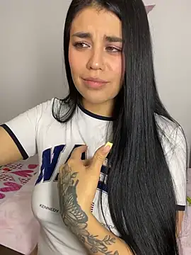 Webcam Model (sophyy_white)  is live.Free join now!