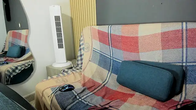 luxuryheaven_8 - Luxuryheaven_8's free webcam