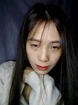 Webcam Model (Vitamin-Heart0)  is live.Free join now!