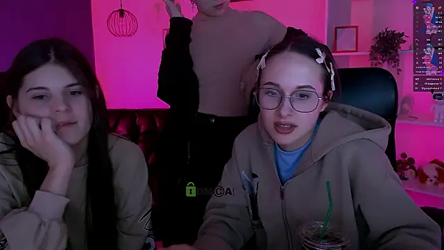 gloria_bubble - Gloria_bubble's free webcam - UK Sex Cams