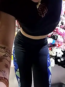 Webcam Model (samathasexx)  is live.Free join now!