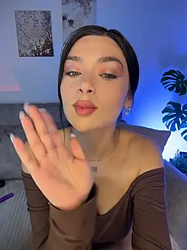 estrer_collins - Estrer_collins's free webcam - UK Sex Cams