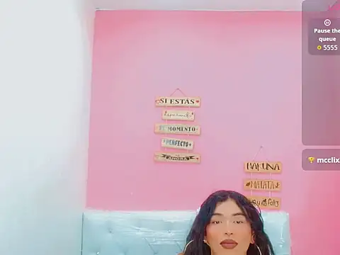 xwetdreamsx - Xwetdreamsx's free webcam - UK Sex Cams