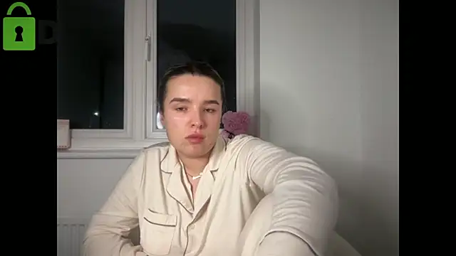 Webcam Model (maisiesmithx)  is live.Free join now!