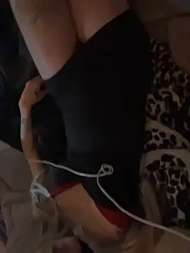 mia-tamara - Mia-Tamara's free webcam