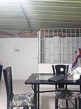 Webcam Model (sofia_athome)  is live.Free join now!