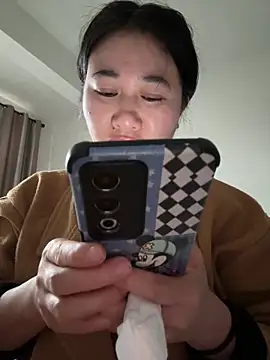 美女daaqnn在线直播